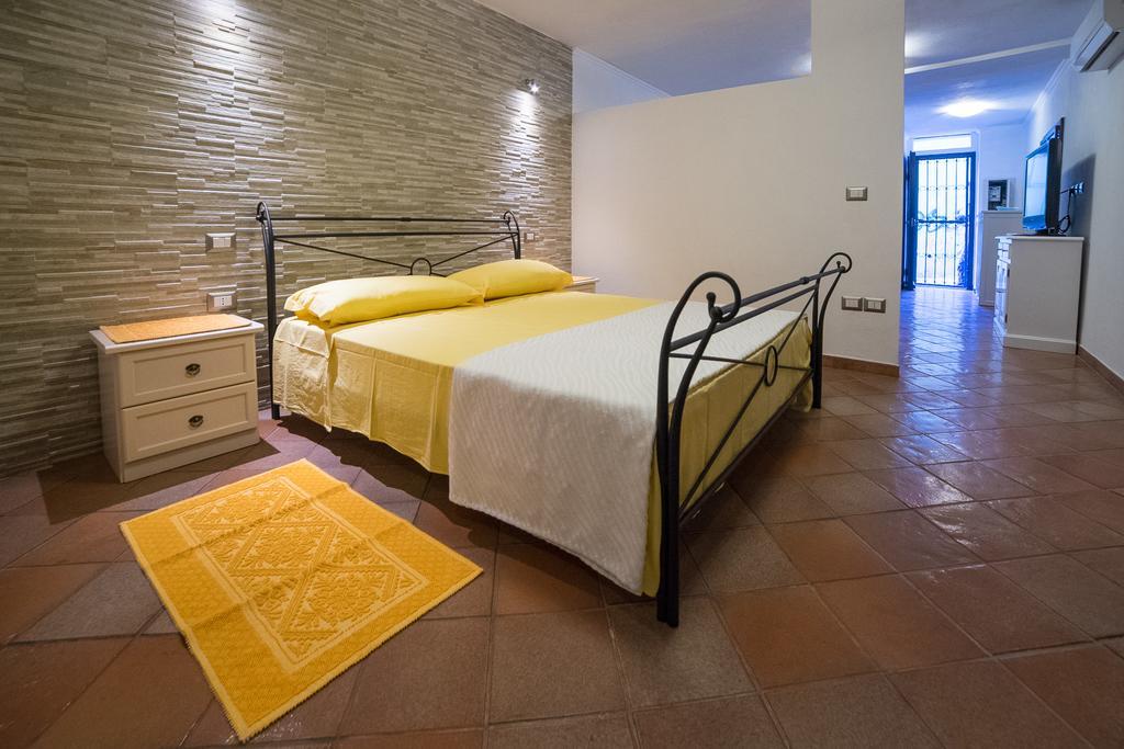カリアリCasa Spigaアパートメント エクステリア 写真