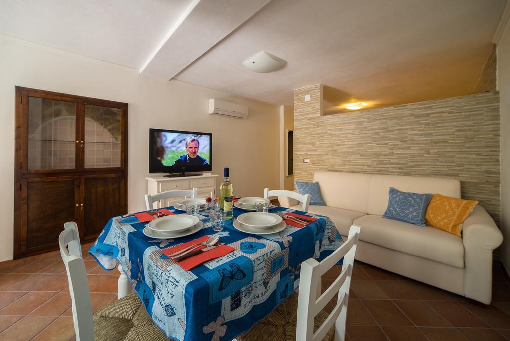 カリアリCasa Spigaアパートメント エクステリア 写真