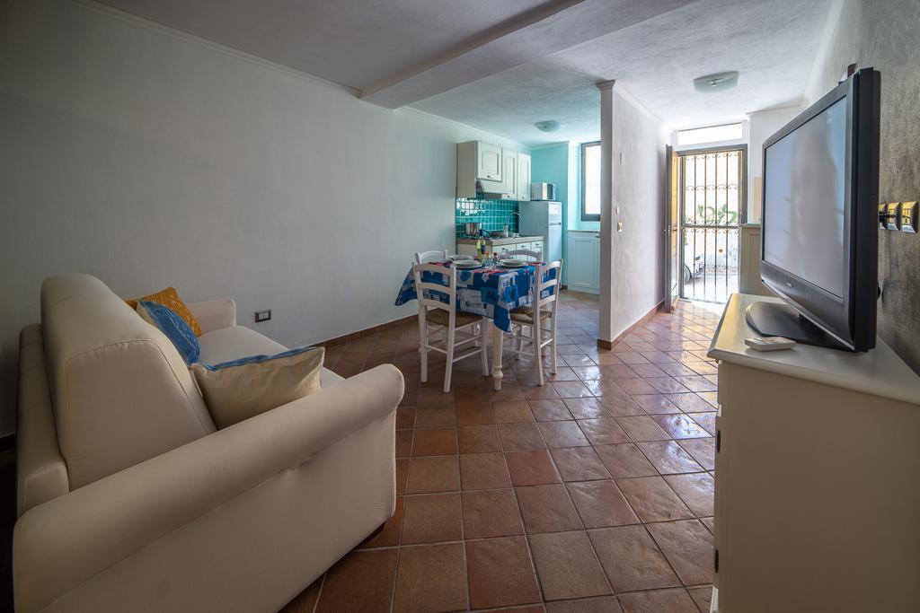 カリアリCasa Spigaアパートメント エクステリア 写真